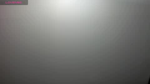 Snapshot of camilahunter__ chatting on January 24, 2025, 10:19 pm Camila online show from January 24, 2025, 10:19 pm
