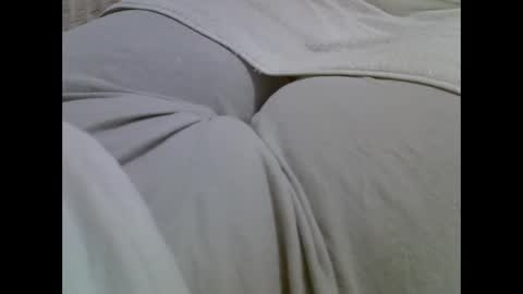 flash 50 tokens BIG CLIT  tits pussy. masturbation big clit 150 tokens fingers inside pussy 1000 tk  pump big clit 300 tk online show from April 4, 2026, 1:59 am