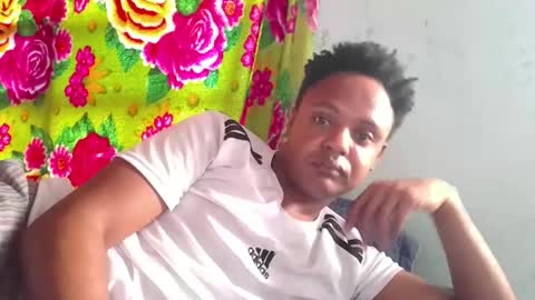 Snapshot of camilla_henzell chatting on December 16, 2025, 6:57 pm Camic Henzell online show from December 16, 2025, 6:57 pm