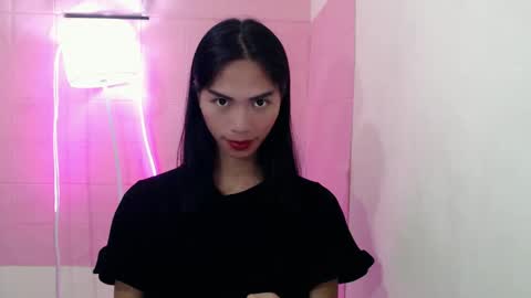 Snapshot of camilla_xxx chatting on January 31, 2025, 8:54 am Camilla online show from January 31, 2025, 8:54 am