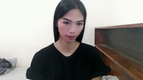 Snapshot of camilla_xxx chatting on March 2, 2025, 11:20 pm Camilla online show from March 2, 2025, 11:20 pm