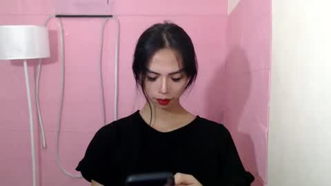 Snapshot of camilla_xxx chatting on March 9, 2025, 3:22 am Camilla online show from March 9, 2025, 3:22 am