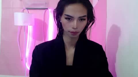 Snapshot of camilla_xxx chatting on March 11, 2025, 2:54 am Camilla online show from March 11, 2025, 2:54 am