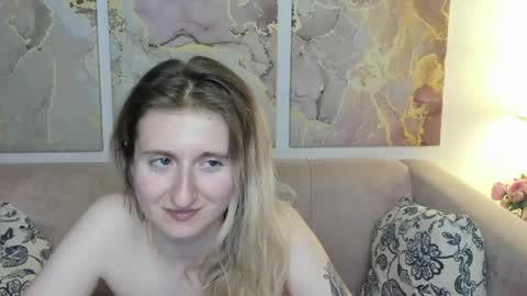 camilladreamer online show from May 16, 2026, 12:40 am