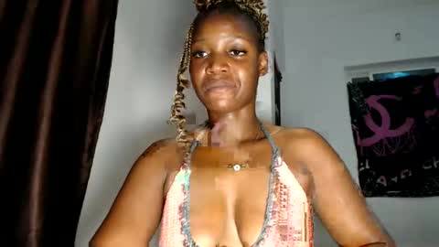 Snapshot of camillasoofine chatting on May 30, 2026, 7:00 pm camillasoofine online show from May 30, 2026, 7:00 pm