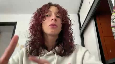 Snapshot of camille_delrey chatting on February 4, 2026, 6:14 pm Camille online show from February 4, 2026, 6:14 pm