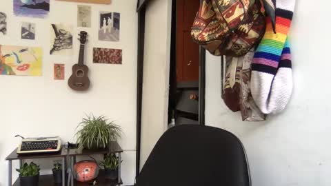 Snapshot of camille_delrey chatting on February 12, 2026, 4:35 pm Camille online show from February 12, 2026, 4:35 pm