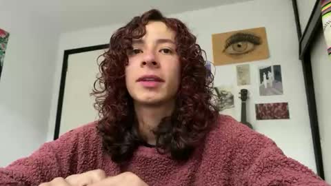 Snapshot of camille_delrey chatting on February 15, 2026, 9:33 pm Camille online show from February 15, 2026, 9:33 pm