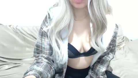 CamilleBunny online show from January 12, 2026, 3:45 am