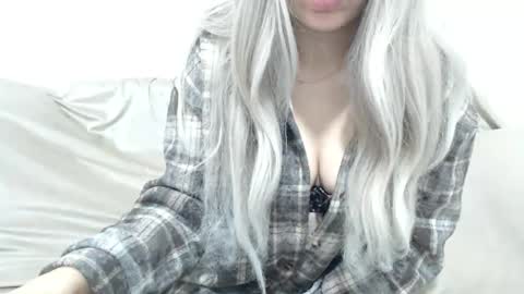 CamilleBunny online show from February 3, 2026, 3:37 am