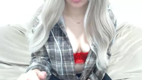 CamilleBunny online show from February 15, 2026, 3:14 am