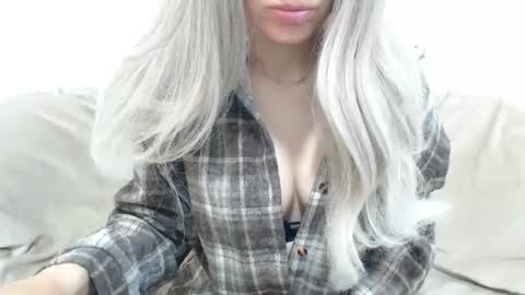 CamilleBunny online show from May 4, 2026, 2:51 am