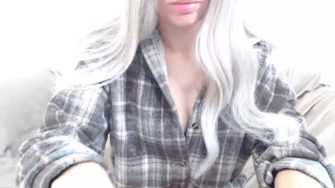 CamilleBunny online show from May 28, 2026, 3:04 am