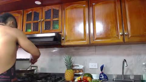 camilo_contre21 online show from July 15, 2026, 8:03 pm