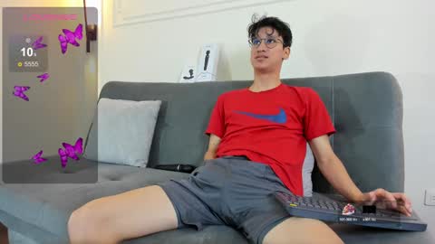 Snapshot of camilo_stark chatting on November 19, 2025, 3:17 am Camilo online show from November 19, 2025, 3:17 am