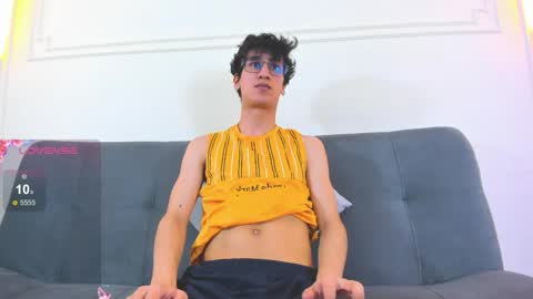 Camilo online show from May 19, 2026, 3:02 am