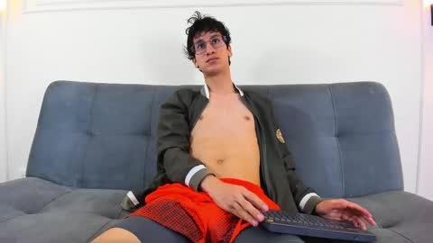 Camilo online show from May 26, 2026, 3:24 am