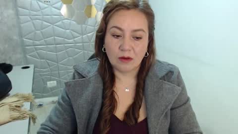 Snapshot of camixxx_m chatting on January 17, 2026, 2:00 pm camixxx_m online show from January 17, 2026, 2:00 pm
