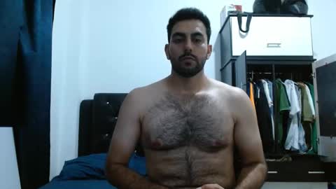 Snapshot of cammanagerstudio chatting on October 22, 2025, 9:14 pm omar online show from October 22, 2025, 9:14 pm