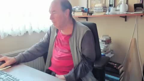 Snapshot of cammee chatting on December 7, 2024, 9:28 am Cammee online show from December 7, 2024, 9:28 am