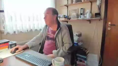 Snapshot of cammee chatting on January 30, 2025, 12:48 pm Cammee online show from January 30, 2025, 12:48 pm