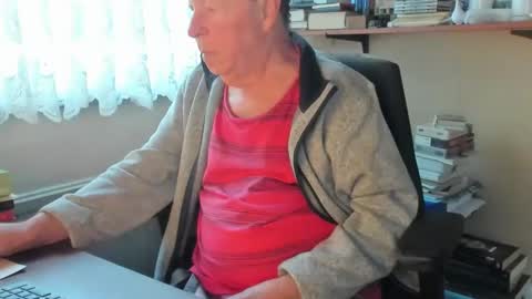 Snapshot of cammee chatting on February 27, 2025, 7:44 am Cammee online show from February 27, 2025, 7:44 am