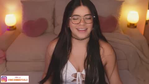 Snapshot of cammiefoalss chatting on February 12, 2026, 7:09 pm Lets reach 200 thumbs up online show from February 12, 2026, 7:09 pm