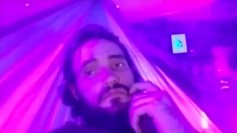 Snapshot of camrox6969 chatting on January 11, 2025, 1:22 pm camrox6969 online show from January 11, 2025, 1:22 pm