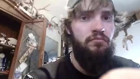 Snapshot of camrox6969 chatting on February 24, 2026, 6:39 pm camrox6969 online show from February 24, 2026, 6:39 pm