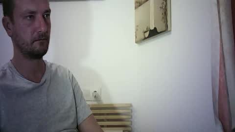 Snapshot of camx0000 chatting on December 5, 2025, 6:04 pm Mark online show from December 5, 2025, 6:04 pm