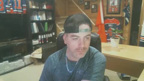 Snapshot of canadianboi6969 chatting on January 1, 2025, 10:00 am CanadianBacon6969 online show from January 1, 2025, 10:00 am