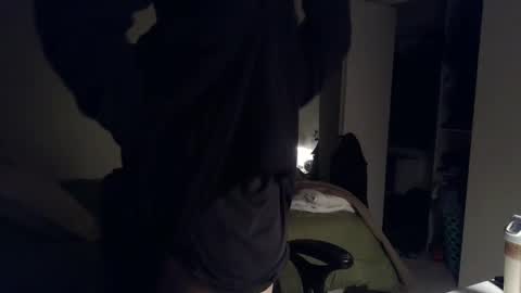 Snapshot of canadianstud18 chatting on January 20, 2025, 4:43 am Devon online show from January 20, 2025, 4:43 am