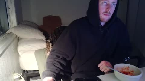 Snapshot of canadianstud18 chatting on February 4, 2025, 4:37 am Devon online show from February 4, 2025, 4:37 am