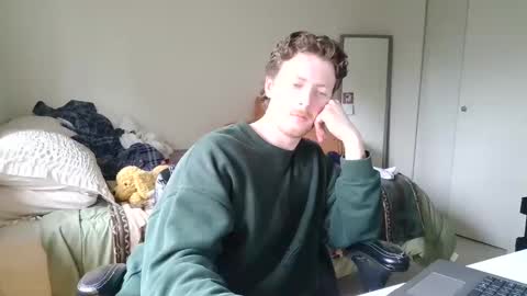 Snapshot of canadianstud18 chatting on February 21, 2025, 9:43 pm Devon online show from February 21, 2025, 9:43 pm