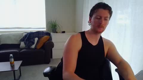 Snapshot of canadianstud18 chatting on March 4, 2025, 6:29 pm Devon online show from March 4, 2025, 6:29 pm