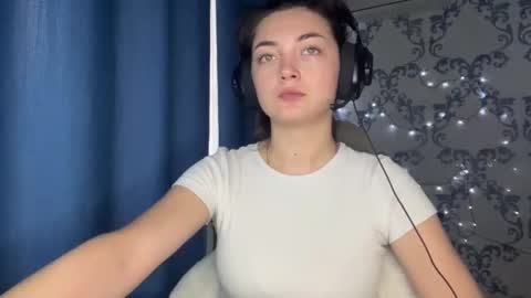 Kate online show from December 3, 2025, 6:21 am