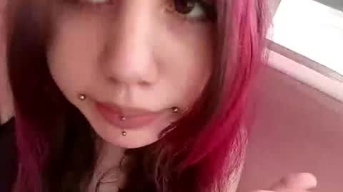 Mari online show from June 21, 2026, 11:07 pm