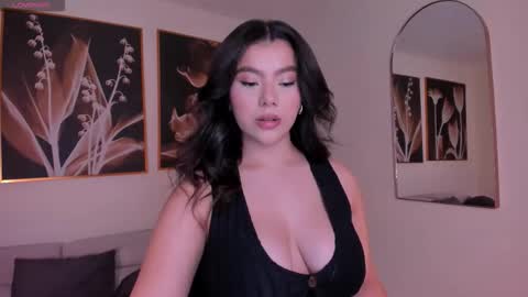 Snapshot of candaserussell chatting on February 14, 2026, 10:06 pm Candanse R online show from February 14, 2026, 10:06 pm