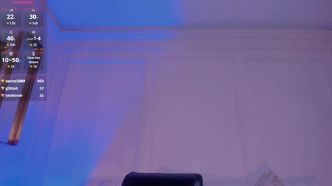 Snapshot of candaserussell chatting on March 27, 2026, 8:26 am Candanse R online show from March 27, 2026, 8:26 am