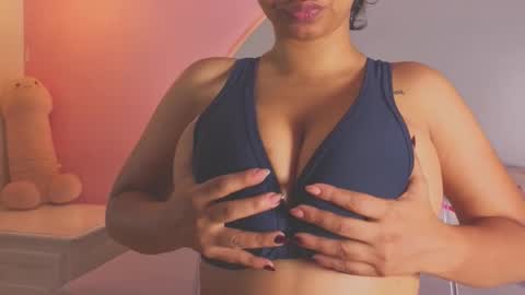 Snapshot of candela_cool chatting on February 21, 2026, 2:18 pm Candela online show from February 21, 2026, 2:18 pm