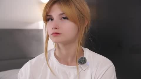 candicemedine online show from May 22, 2026, 5:40 pm