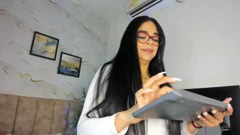 Snapshot of candicewayne chatting on May 30, 2026, 11:51 am CANDICE WAYNE online show from May 30, 2026, 11:51 am