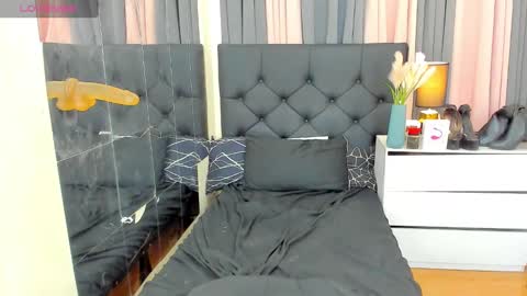 CandiceWilson online show from January 4, 2025, 1:10 pm