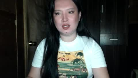 Snapshot of candiiice18 chatting on February 26, 2026, 7:51 am candiiice18 online show from February 26, 2026, 7:51 am