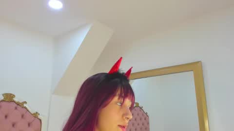Snapshot of candy5girl chatting on February 19, 2025, 7:48 pm Candy online show from February 19, 2025, 7:48 pm