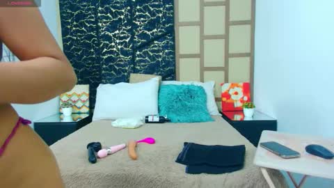 Candy biitch online show from May 10, 2026, 2:55 pm
