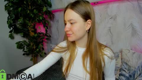 Snapshot of candy_cansew chatting on October 6, 2025, 1:03 am Candy online show from October 6, 2025, 1:03 am