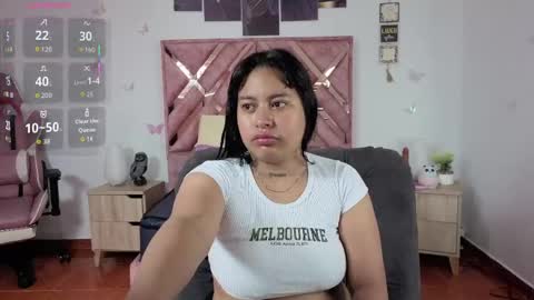 Im ChloeJoin The Fan Club online show from May 25, 2026, 6:08 am