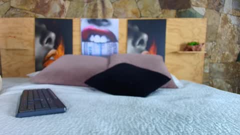 Snapshot of candy_feett chatting on January 7, 2026, 7:27 pm Jolie online show from January 7, 2026, 7:27 pm