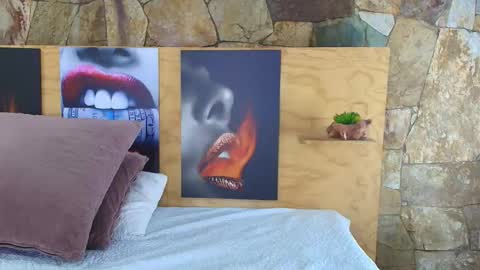 Snapshot of candy_feett chatting on February 4, 2026, 7:42 pm Jolie online show from February 4, 2026, 7:42 pm